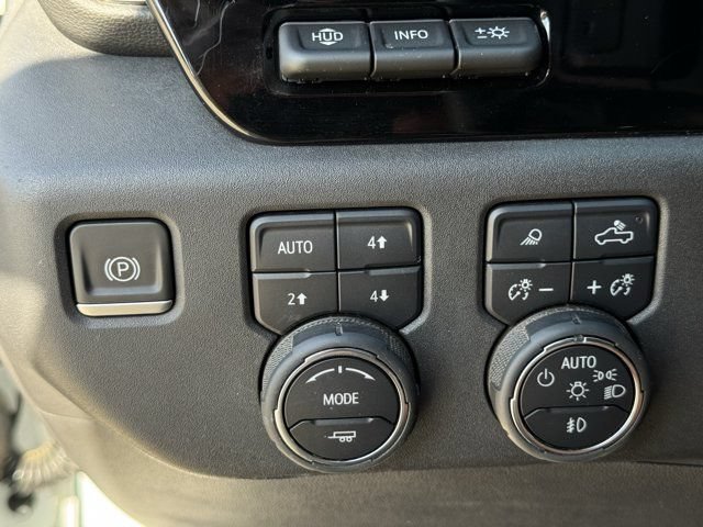 Used 2024 Chevrolet Silverado 1500 ZR2 w/ Technology Package AWD/4WD image 24