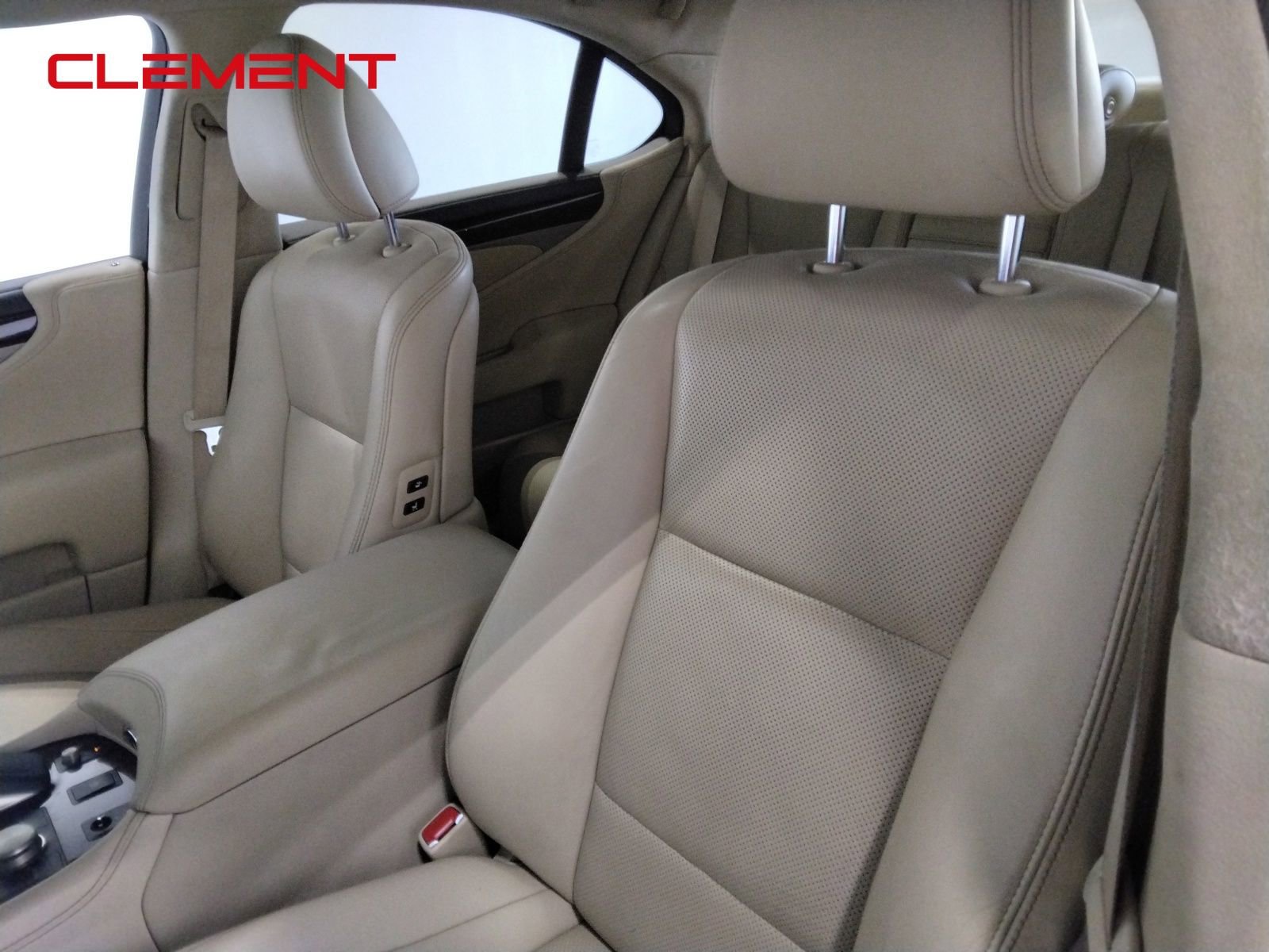 Used 2017 Lexus LS 460 w/ Comfort Package image 37