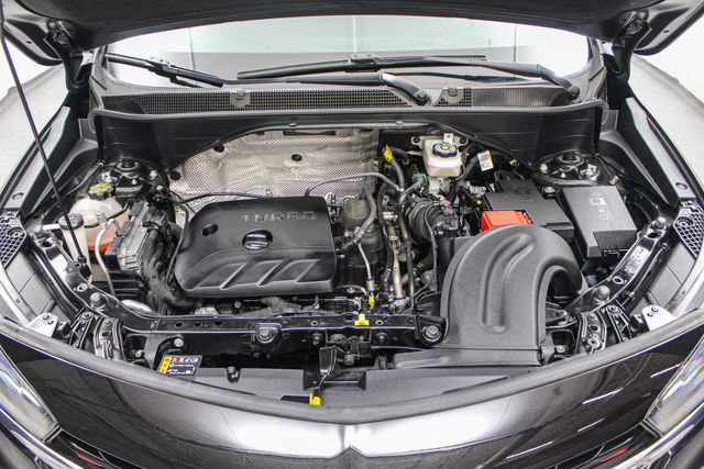Used 2021 Buick Encore GX Select w/ Sport Touring Package FWD image 17