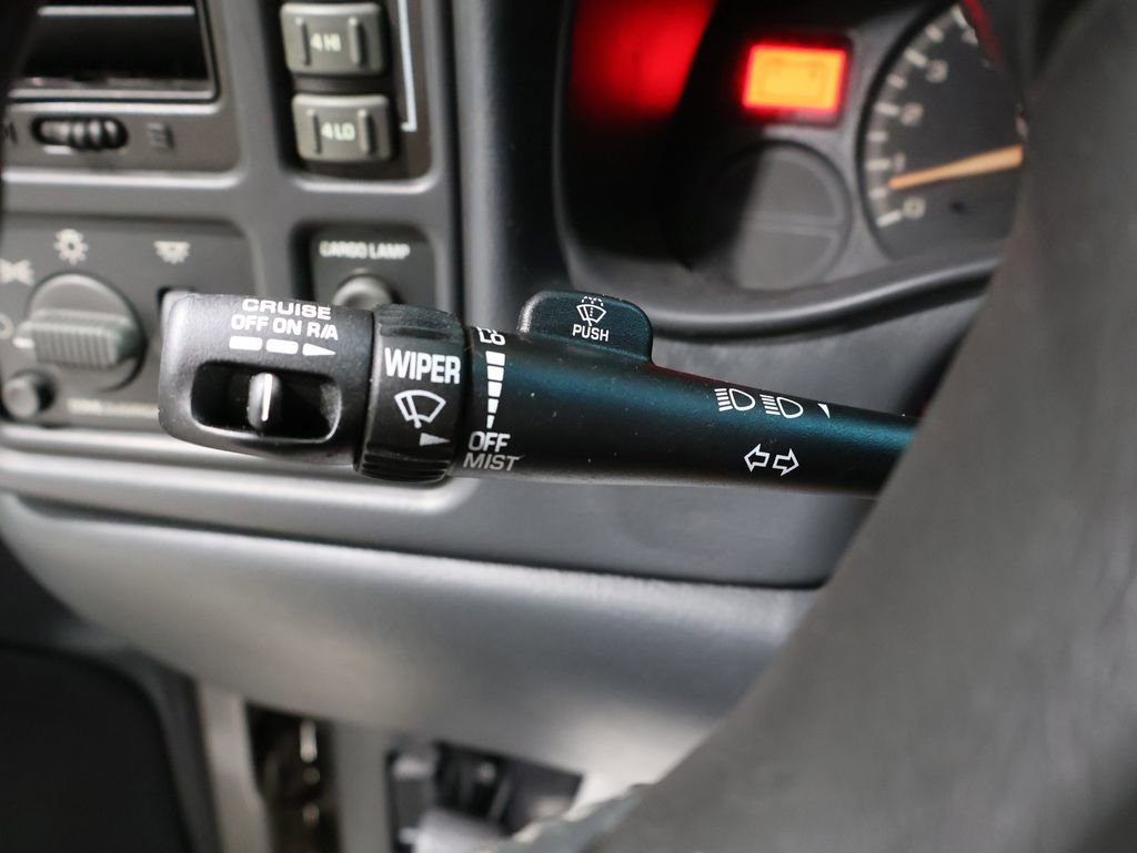 Used 2002 Chevrolet Silverado 1500 LS w/ Off-Road Chassis Pkg image 27