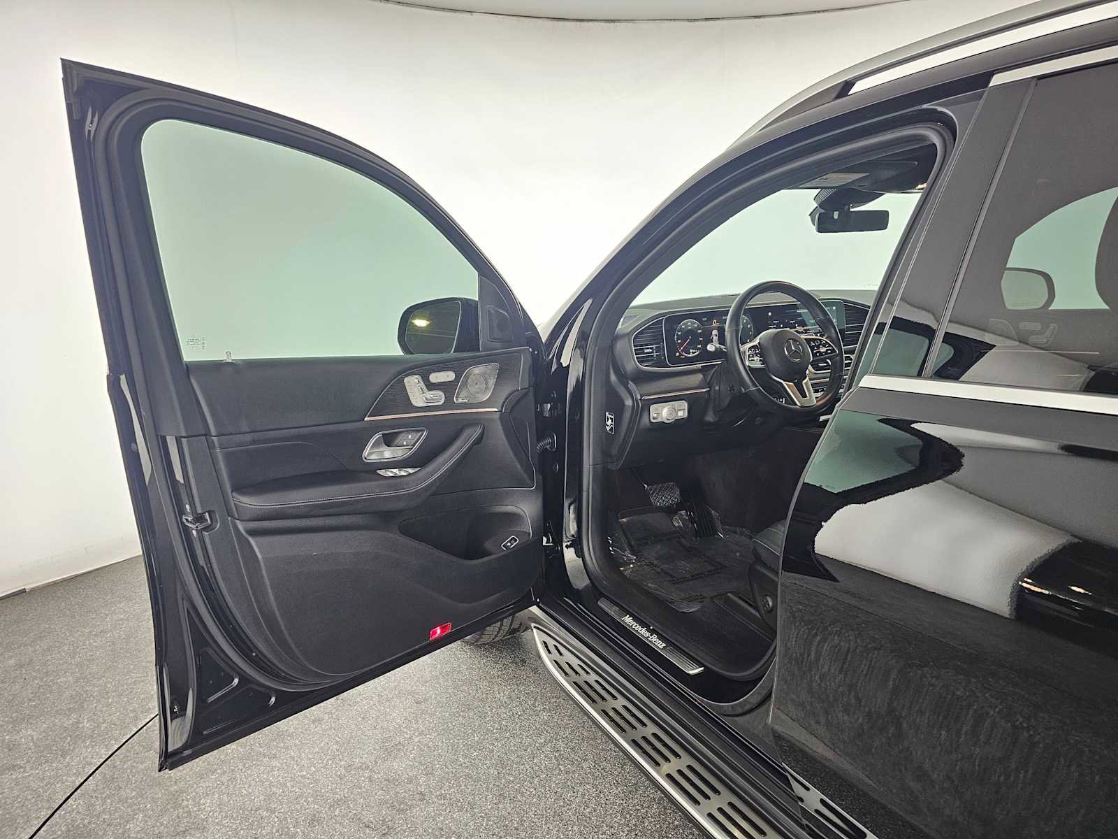 Used 2022 Mercedes-Benz GLE 350 w/ Premium Package image 20