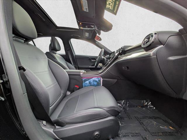 Certified 2025 Mercedes-Benz C 300 Sedan image 22