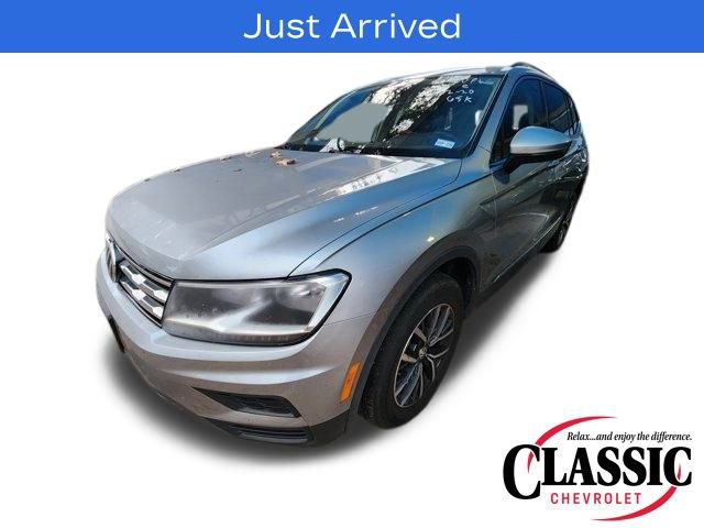 Used 2020 Volkswagen Tiguan SE image 4