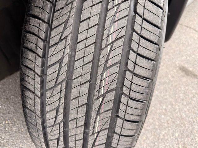 Certified 2024 Nissan Pathfinder S image 10