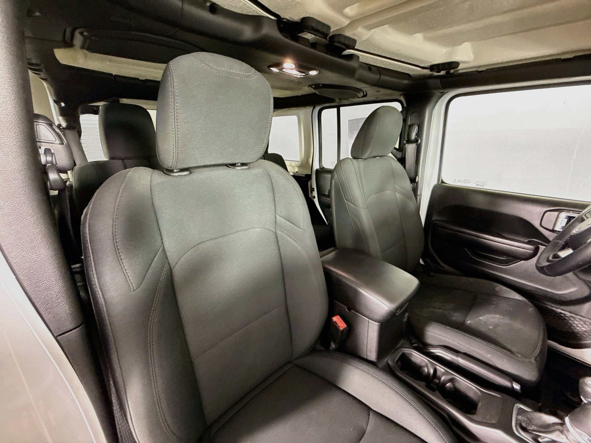Used 2021 Jeep Wrangler Unlimited Sport AWD/4WD image 34
