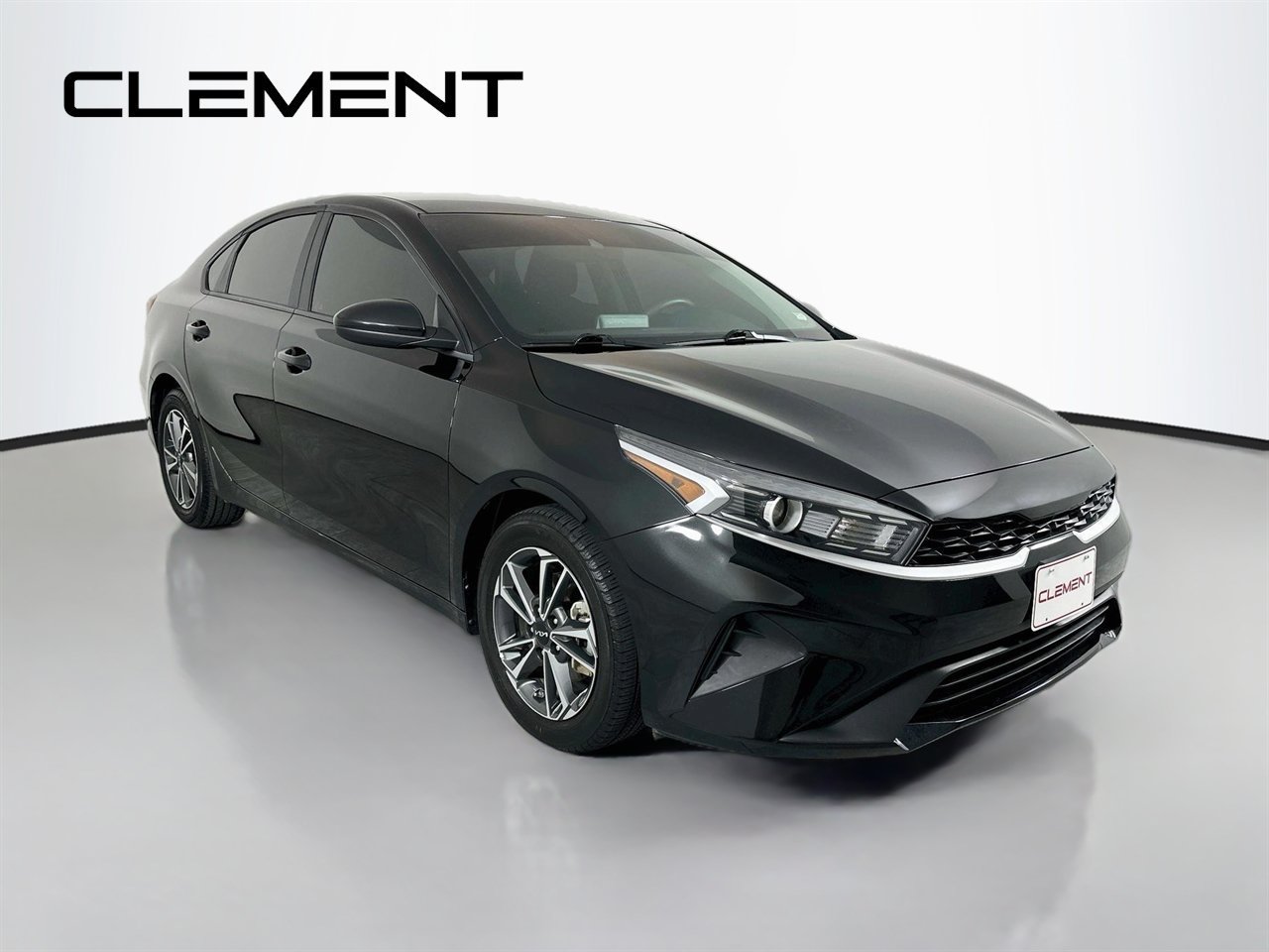 Used 2024 Kia Forte LXS FWD image 5