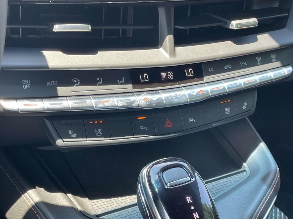 New 2026 Cadillac CT4 V image 27