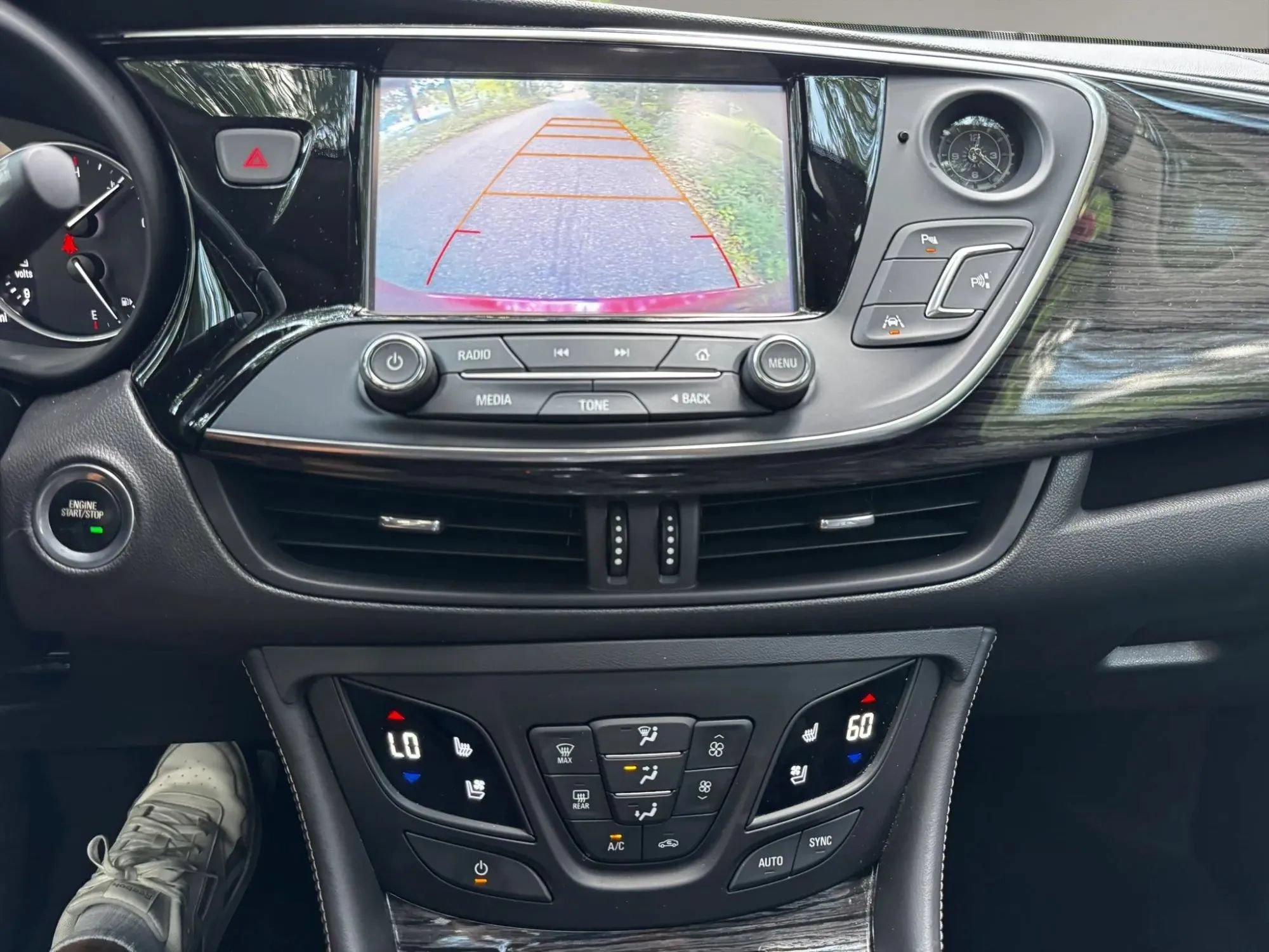 Used 2017 Buick Envision Premium w/ LPO, Cargo Package AWD/4WD image 23