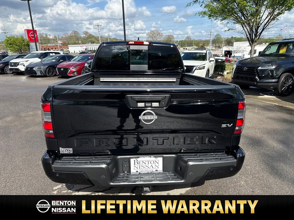 Used 2024 Nissan Frontier SV w/ SV Convenience Package image 8