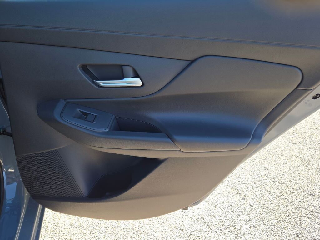 New 2026 Nissan Sentra SV w/ Floor Mat Package FWD image 9