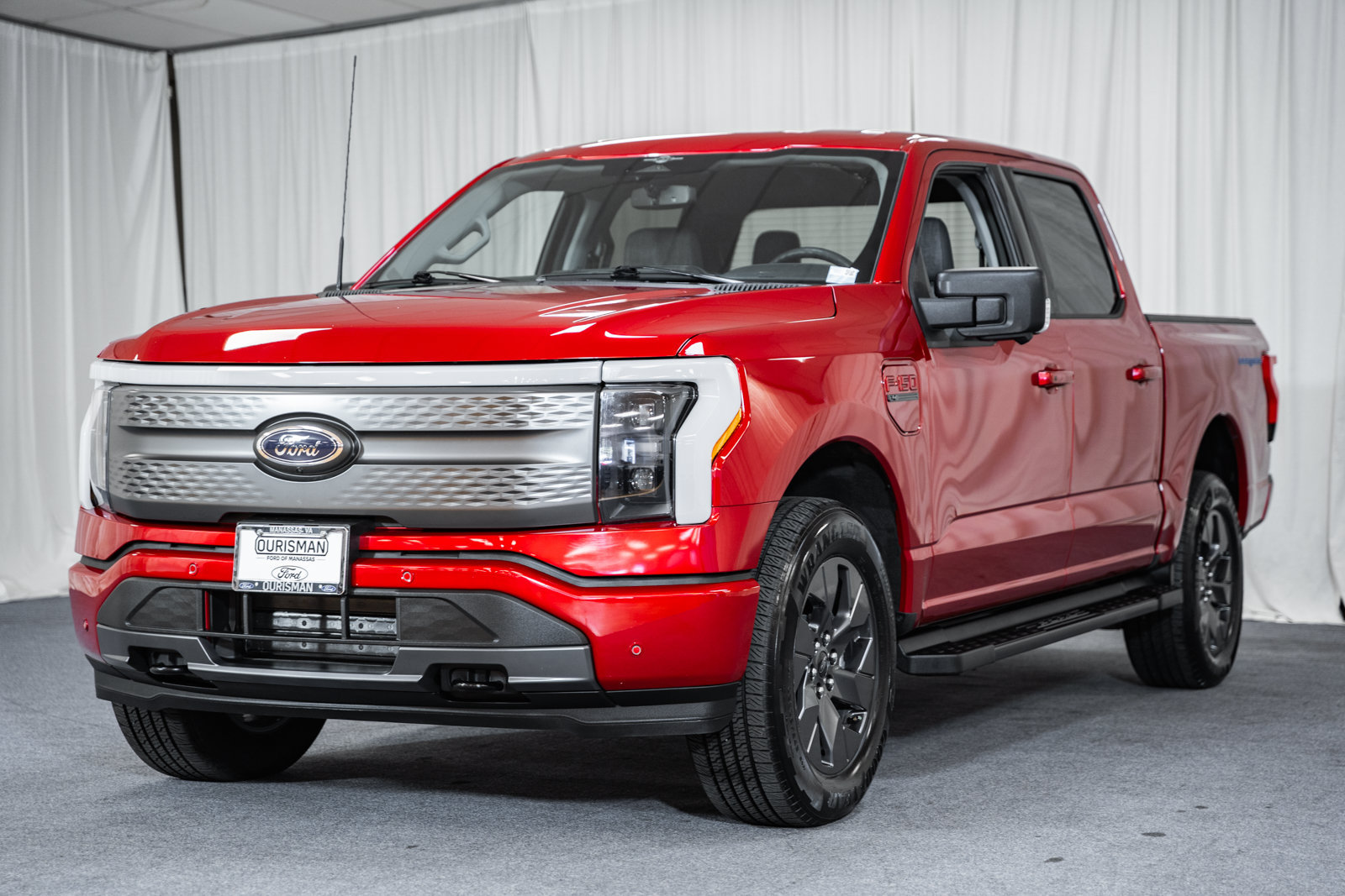 Used 2023 Ford F150 Lightning XLT w/ Equipment Group 312A High AWD/4WD image 3