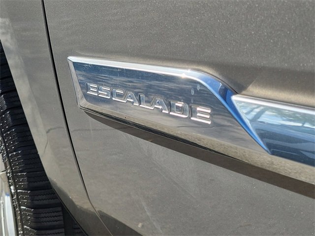 Used 2017 Cadillac Escalade Luxury image 10