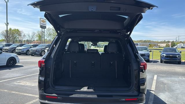 Used 2025 Buick Enclave Preferred image 10