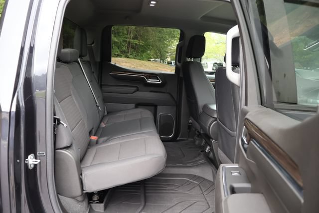 Used 2024 Chevrolet Silverado 1500 LT w/ Protection Package AWD/4WD image 23