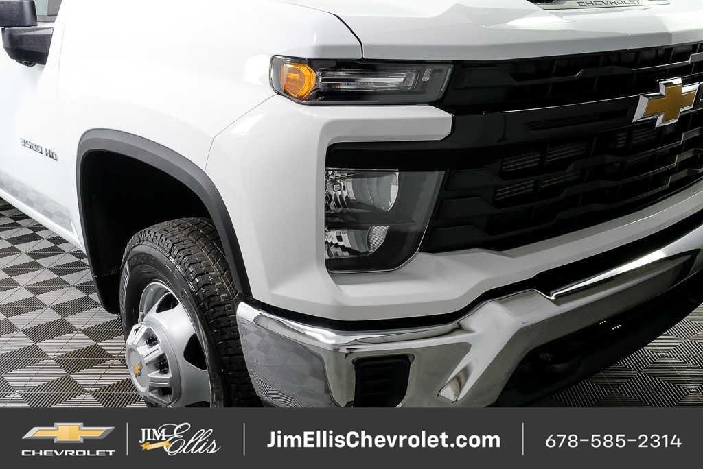 New 2026 Chevrolet Silverado 3500 W/T AWD/4WD image 36