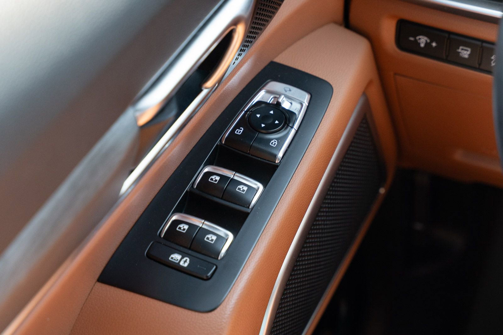 Used 2024 Kia Telluride EX X-Line image 31