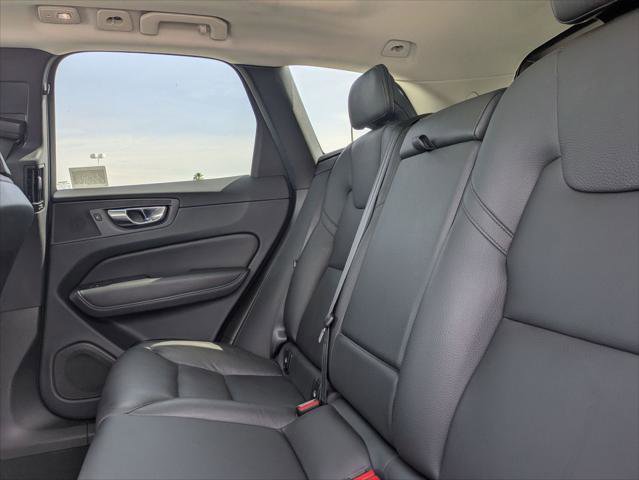 Used 2023 Volvo XC60 B5 Plus w/ Protection Package Premier image 22