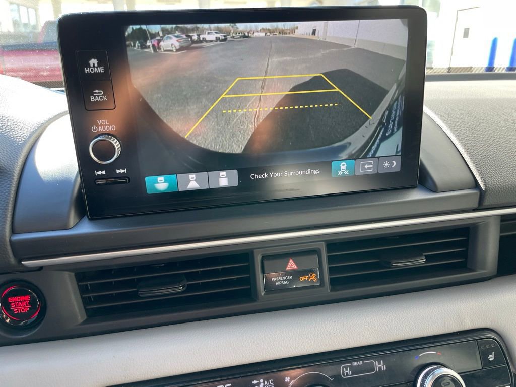 Certified 2025 Honda Pilot EX-L image 17