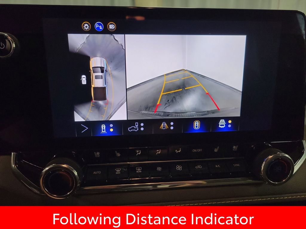 Used 2025 Chevrolet Colorado ZR2 w/ Technology Package image 18