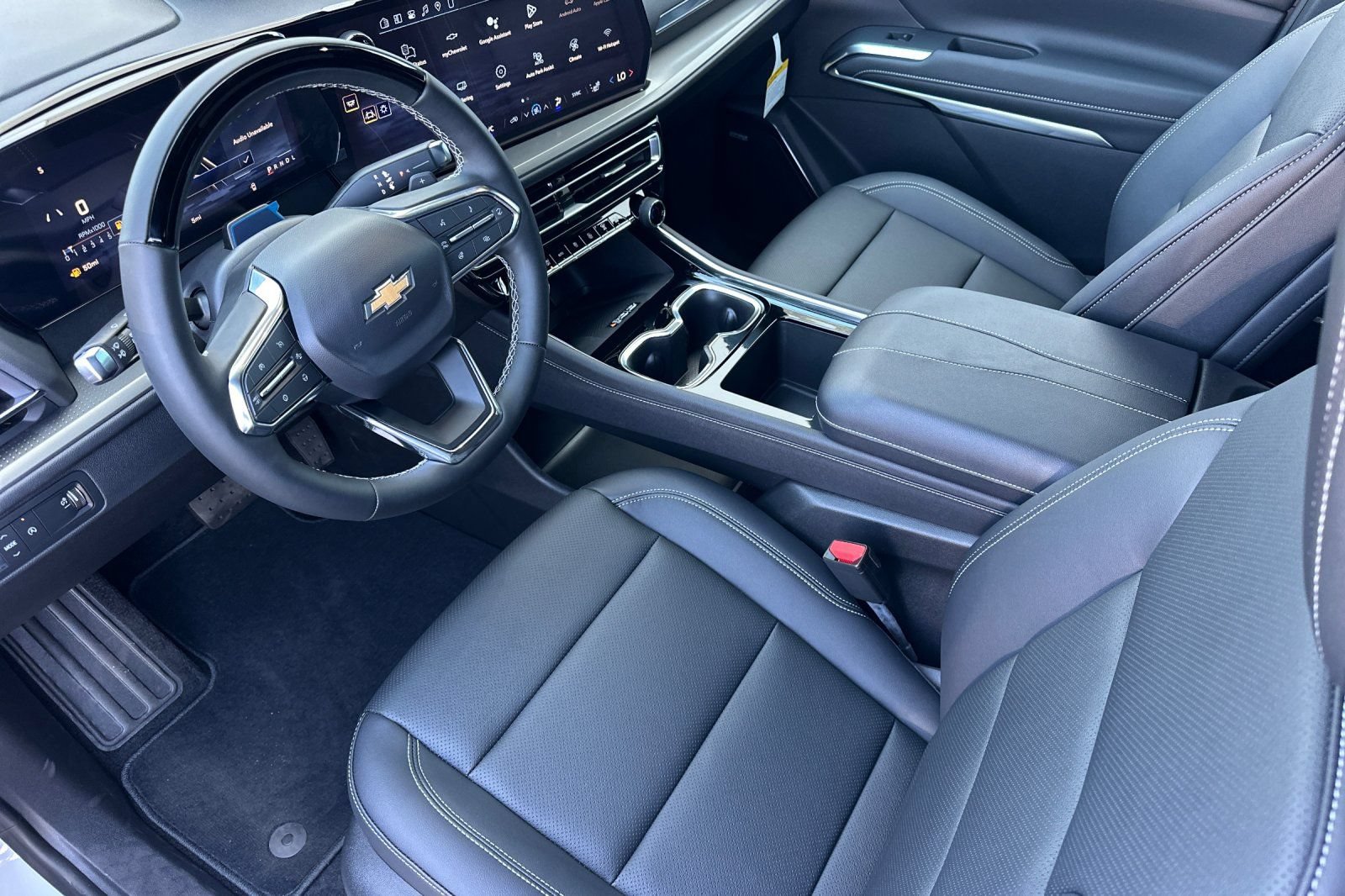 New 2026 Chevrolet Traverse LT w/ Enhanced Driving Package FWD image 10
