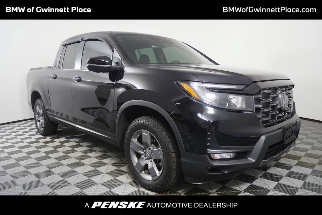 Used 2025 Honda Ridgeline TrailSport image 1
