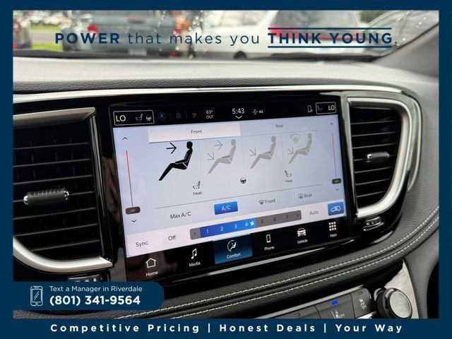 New 2026 Chrysler Pacifica Select w/ S Appearance Package image 17