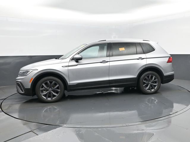 Used 2022 Volkswagen Tiguan SE image 5