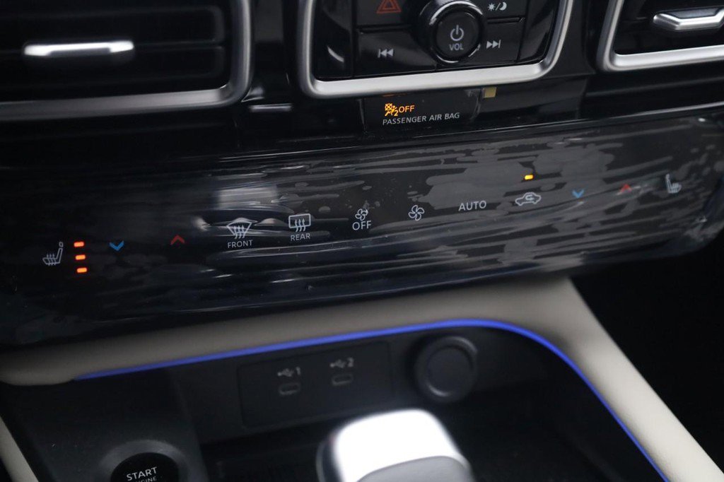 New 2026 Nissan Sentra SL w/ Floor Mat Package image 15