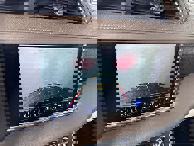 Used 2024 GMC Yukon XL Denali w/ Max Trailering Package image 15