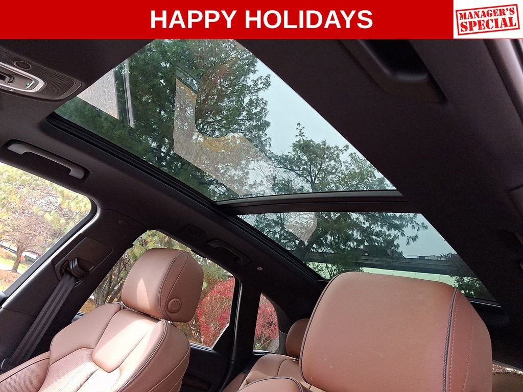 Used 2024 Audi Q5 e Premium Plus w/ Premium Plus Package image 15