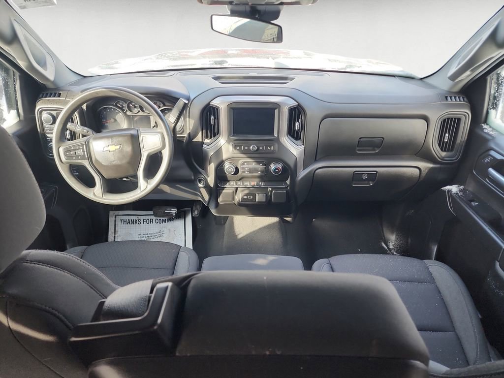 Used 2023 Chevrolet Silverado 1500 Custom image 10