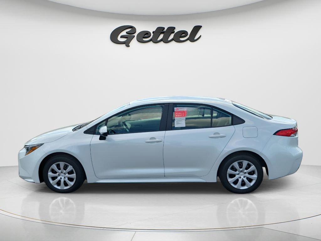 New 2026 Toyota Corolla LE FWD image 8