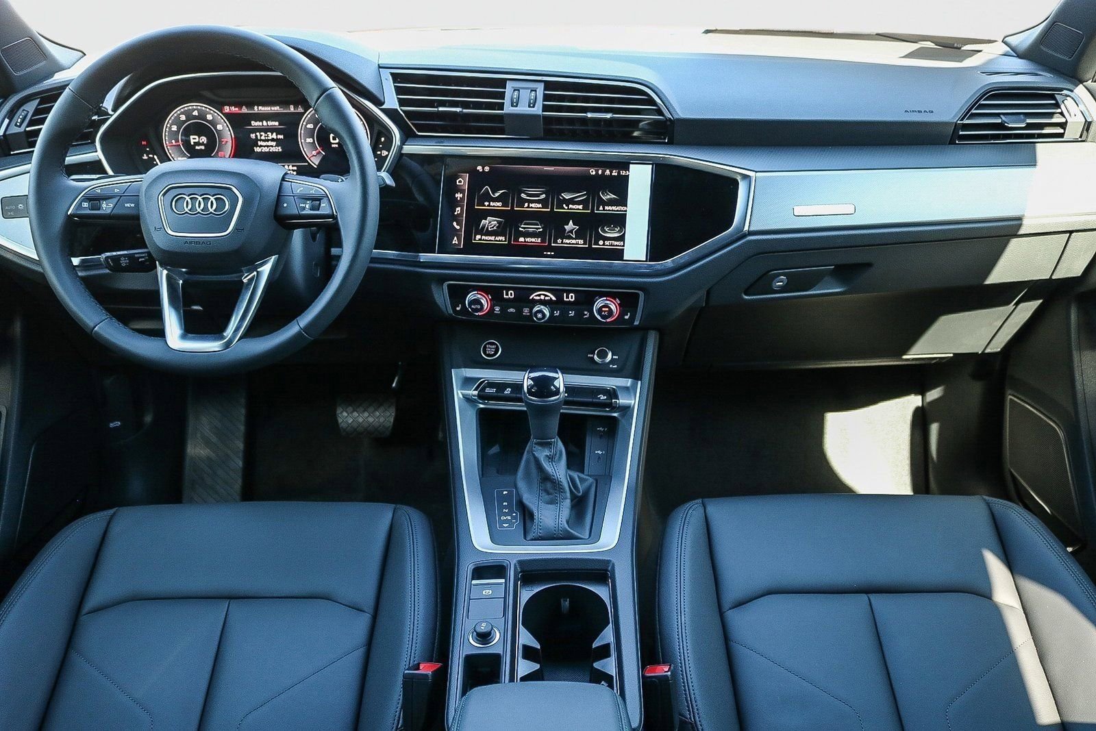 New 2025 Audi Q3 2.0T Premium Plus image 12