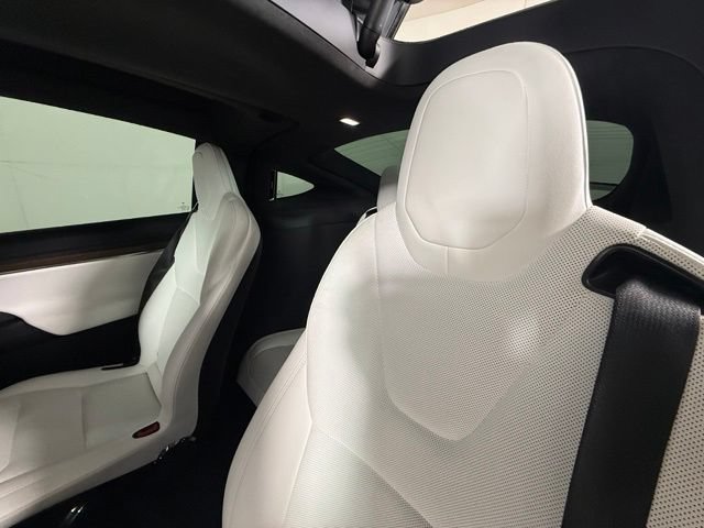 Used 2023 Tesla Model X AWD/4WD image 24