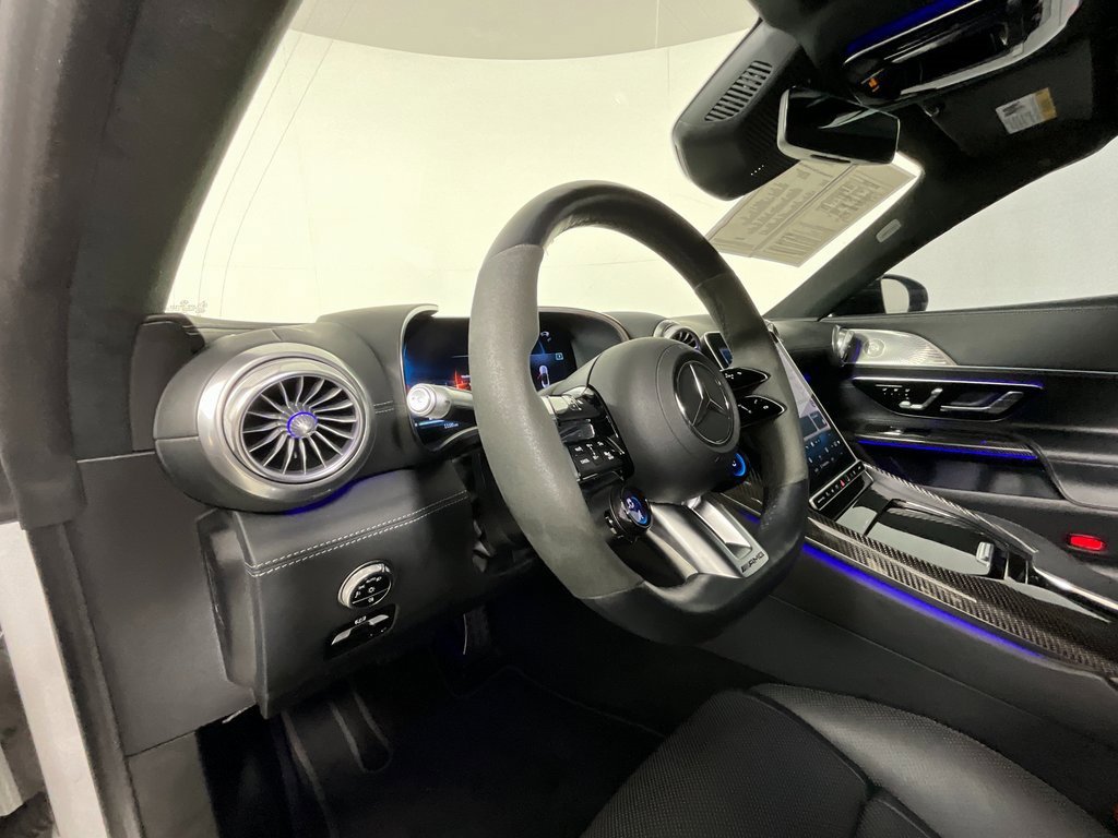 Used 2022 Mercedes-Benz SL 63 AMG 4MATIC image 17