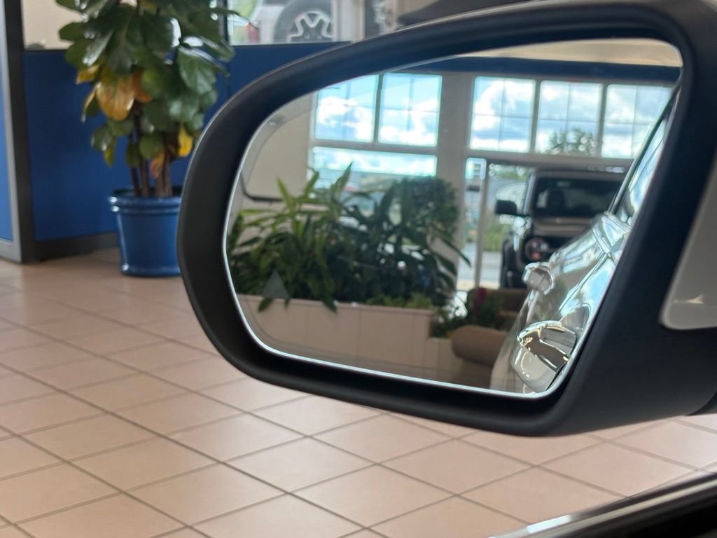 Used 2021 Mercedes-Benz GLC 300 4MATIC image 30