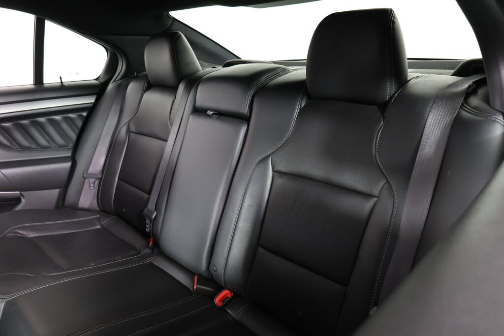 Used 2017 Ford Taurus SEL image 15