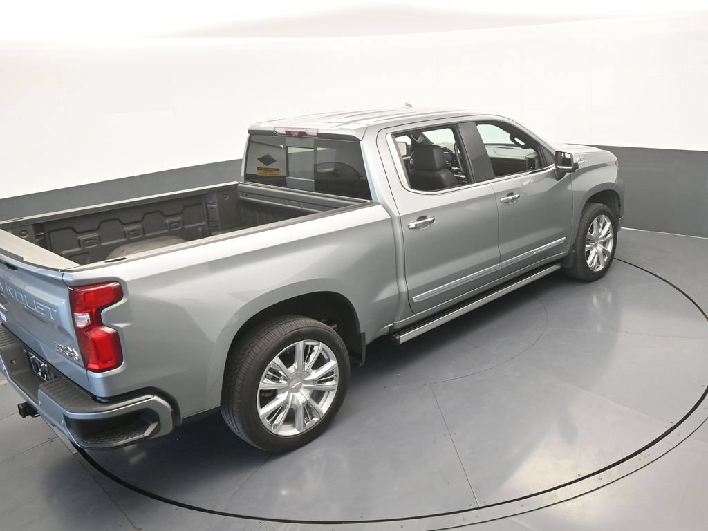 Used 2024 Chevrolet Silverado 1500 High Country w/ Technology Package AWD/4WD image 66