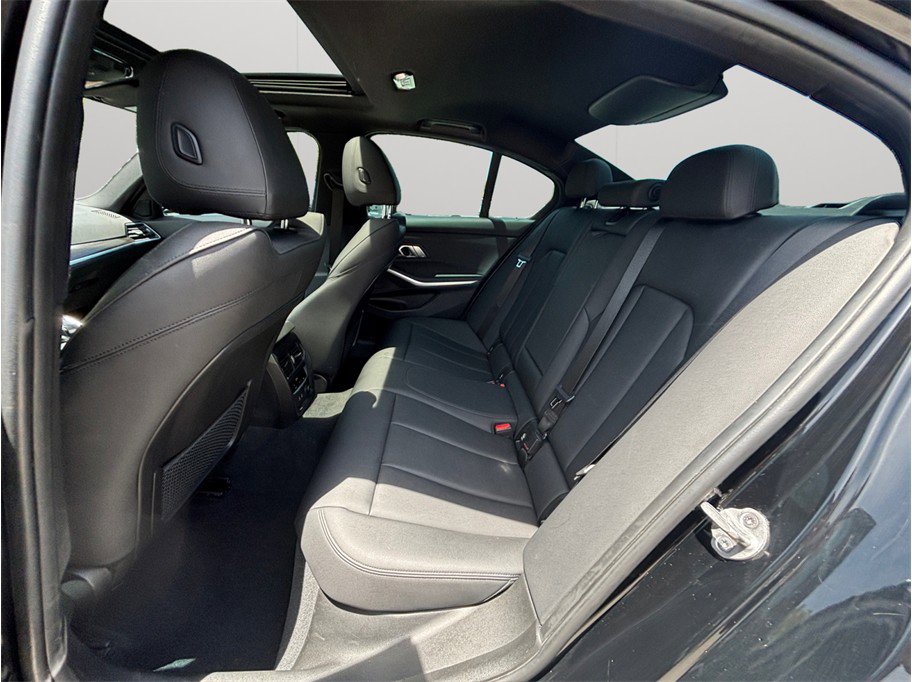 Used 2020 BMW 330i Sedan RWD image 34