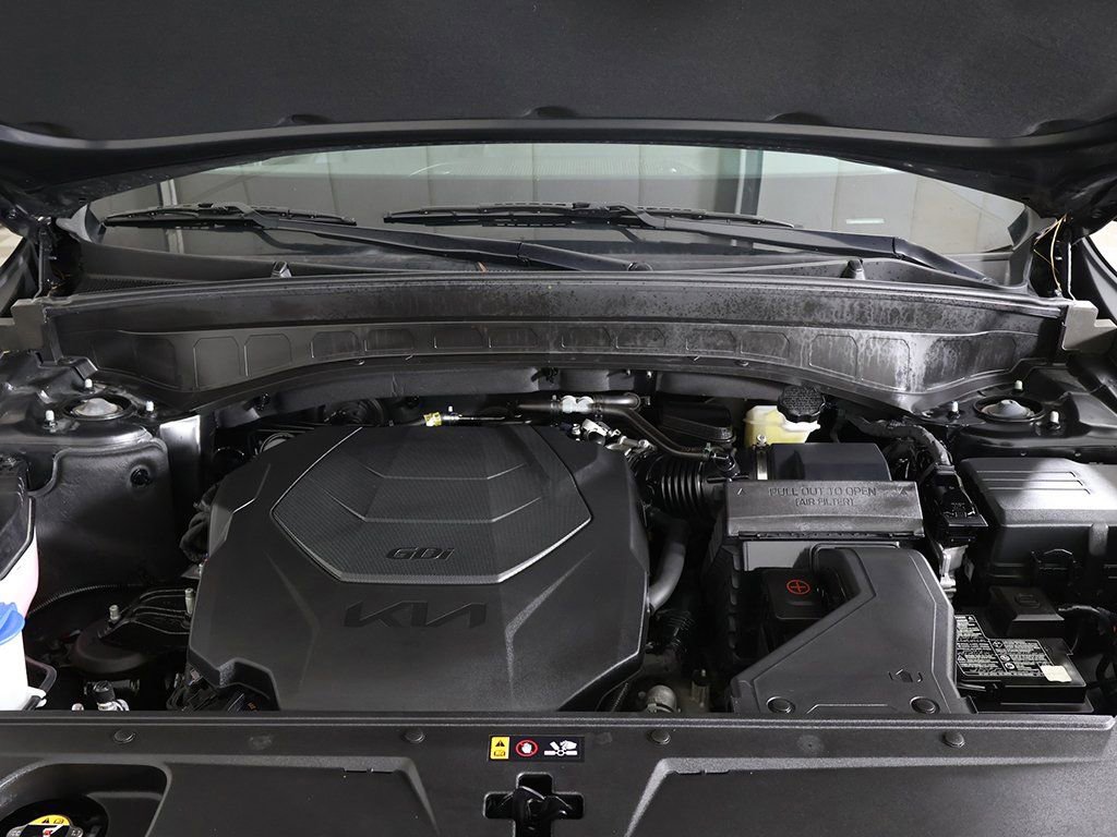 Used 2025 Kia Telluride S image 24