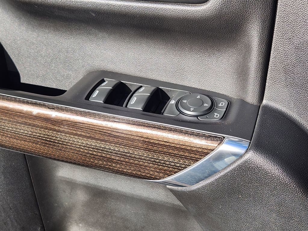 Used 2020 Chevrolet Silverado 1500 LT w/ Trailering Package image 13