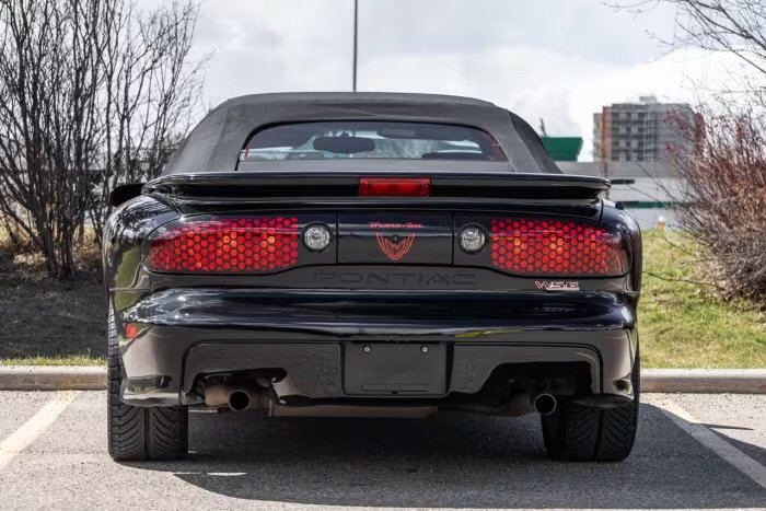 Used 1999 Pontiac Firebird Trans Am RWD image 5