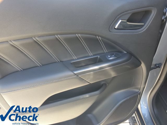 Used 2022 GMC Canyon Denali AWD/4WD image 13