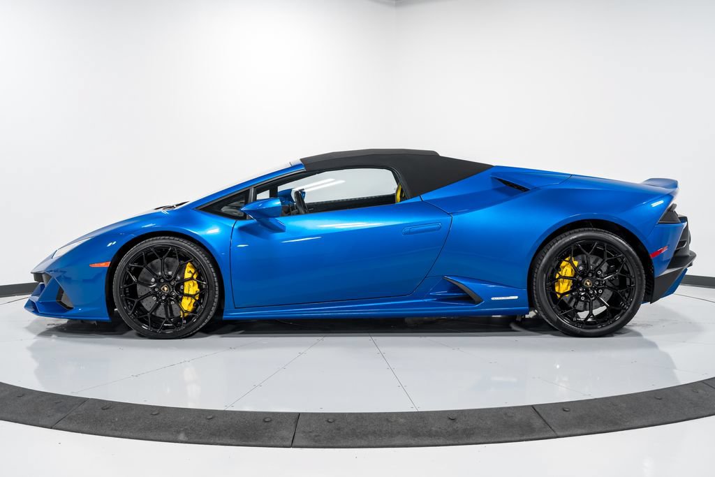 Used 2023 Lamborghini Huracan EVO AWD/4WD image 43
