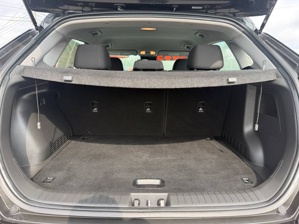 Used 2021 Hyundai Kona SE FWD image 14