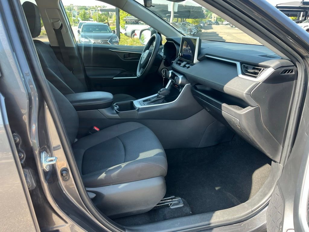 Used 2024 Toyota RAV4 LE image 35