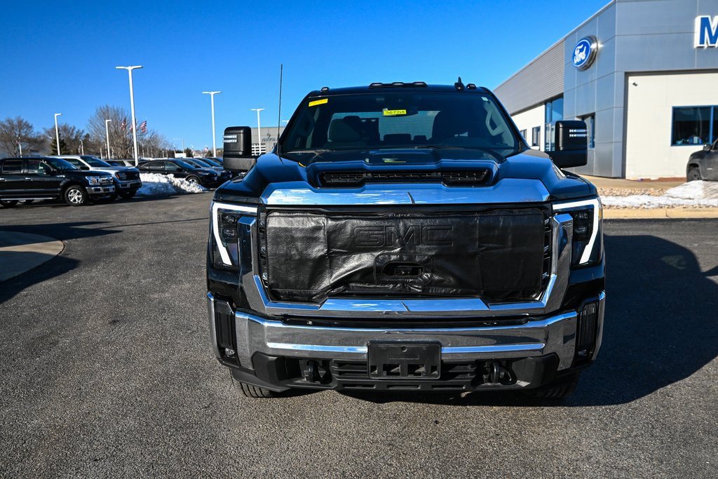 Used 2024 GMC Sierra 2500 SLE image 10