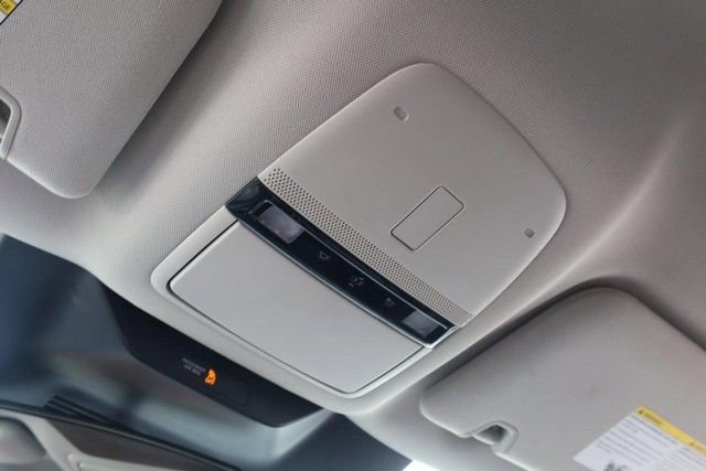Certified 2025 Nissan Murano SV AWD/4WD image 23