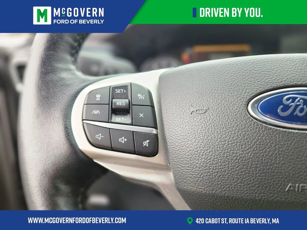 Used 2022 Ford Explorer XLT w/ Equipment Group 202A AWD/4WD image 26