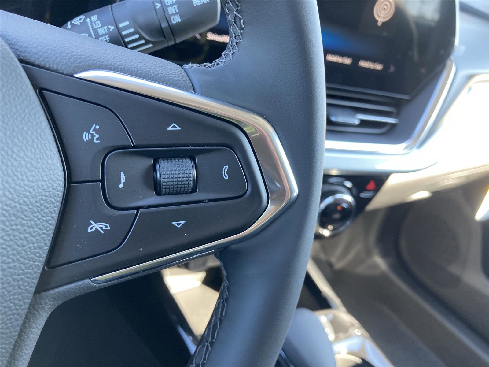 New 2026 Chevrolet Trax LT w/ Driver Confidence Package image 23